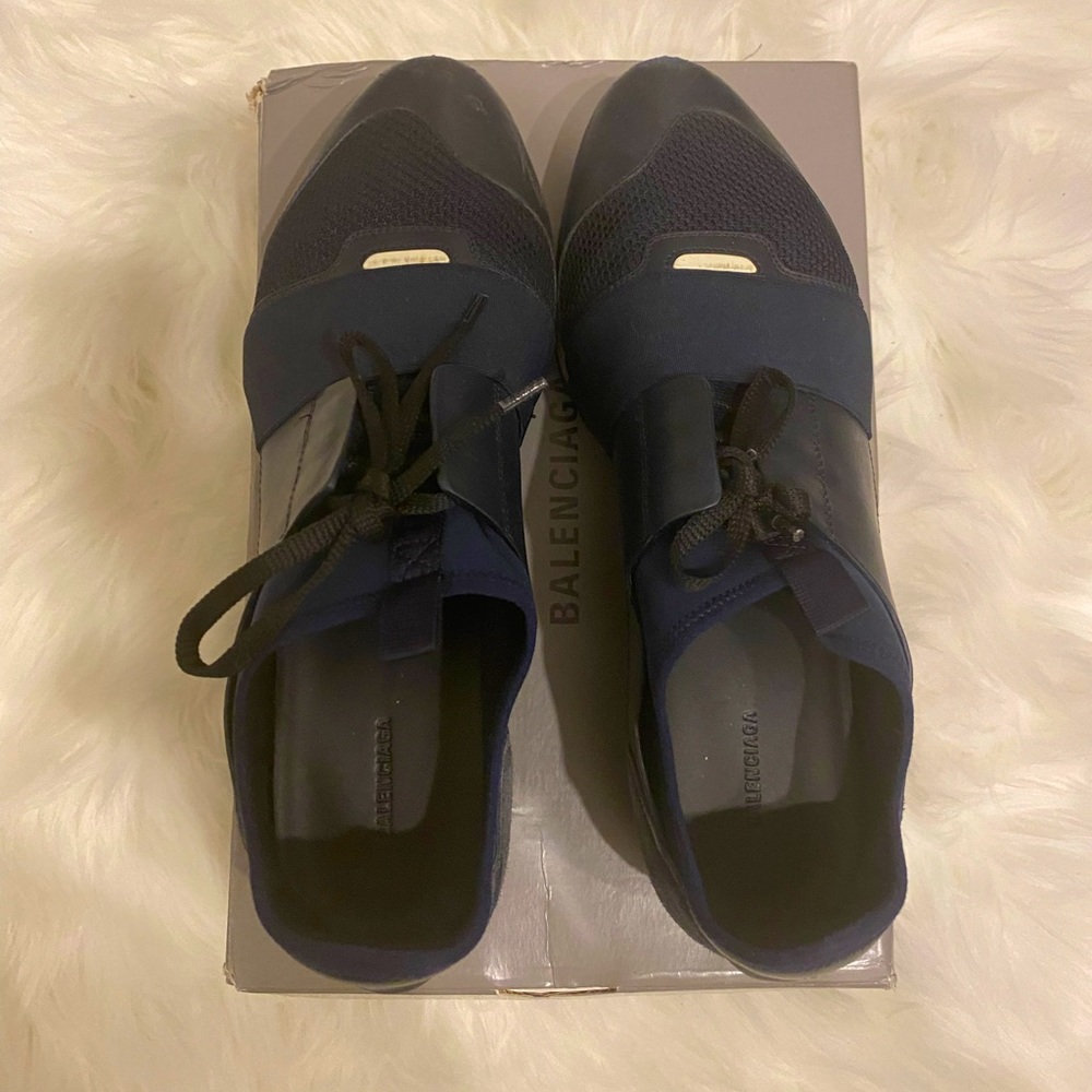 Balenciaga race runners